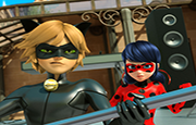 Rompecabezas Cat Noir y Ladybug Peleando